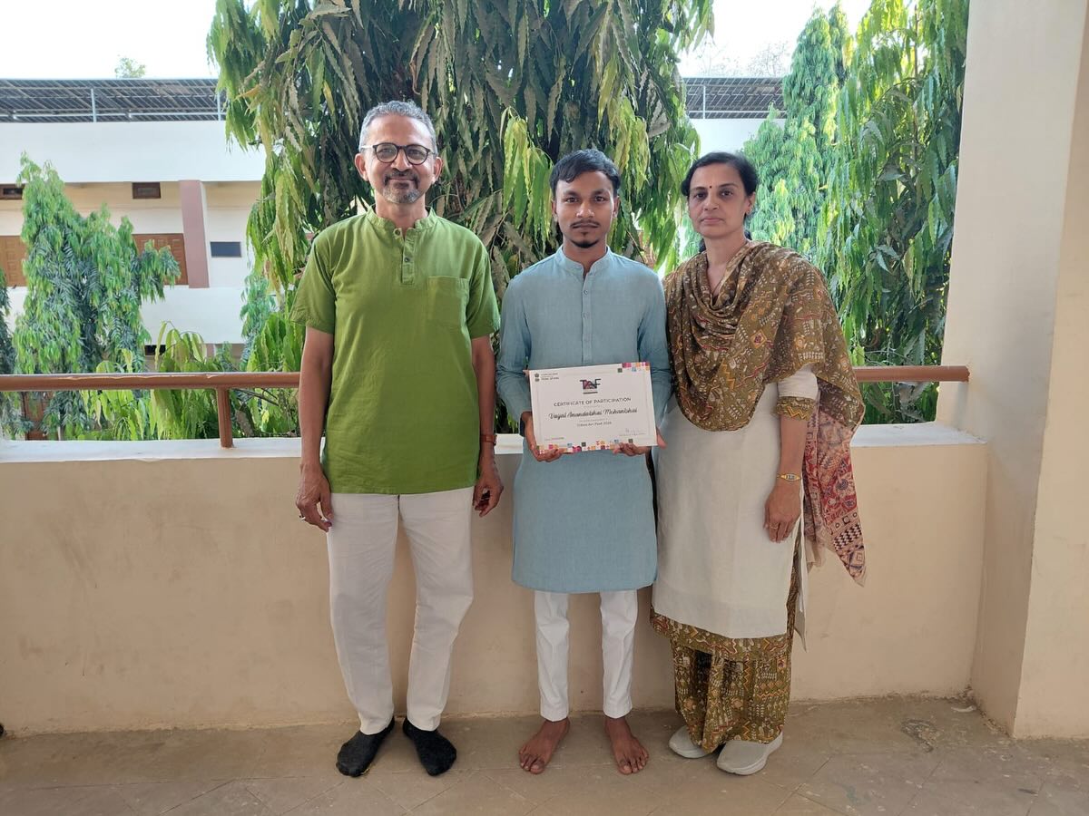 Pride in Art Gujarat Vidyapith Student Selected for National Tribal Art Exhibition 2026 🎨✨