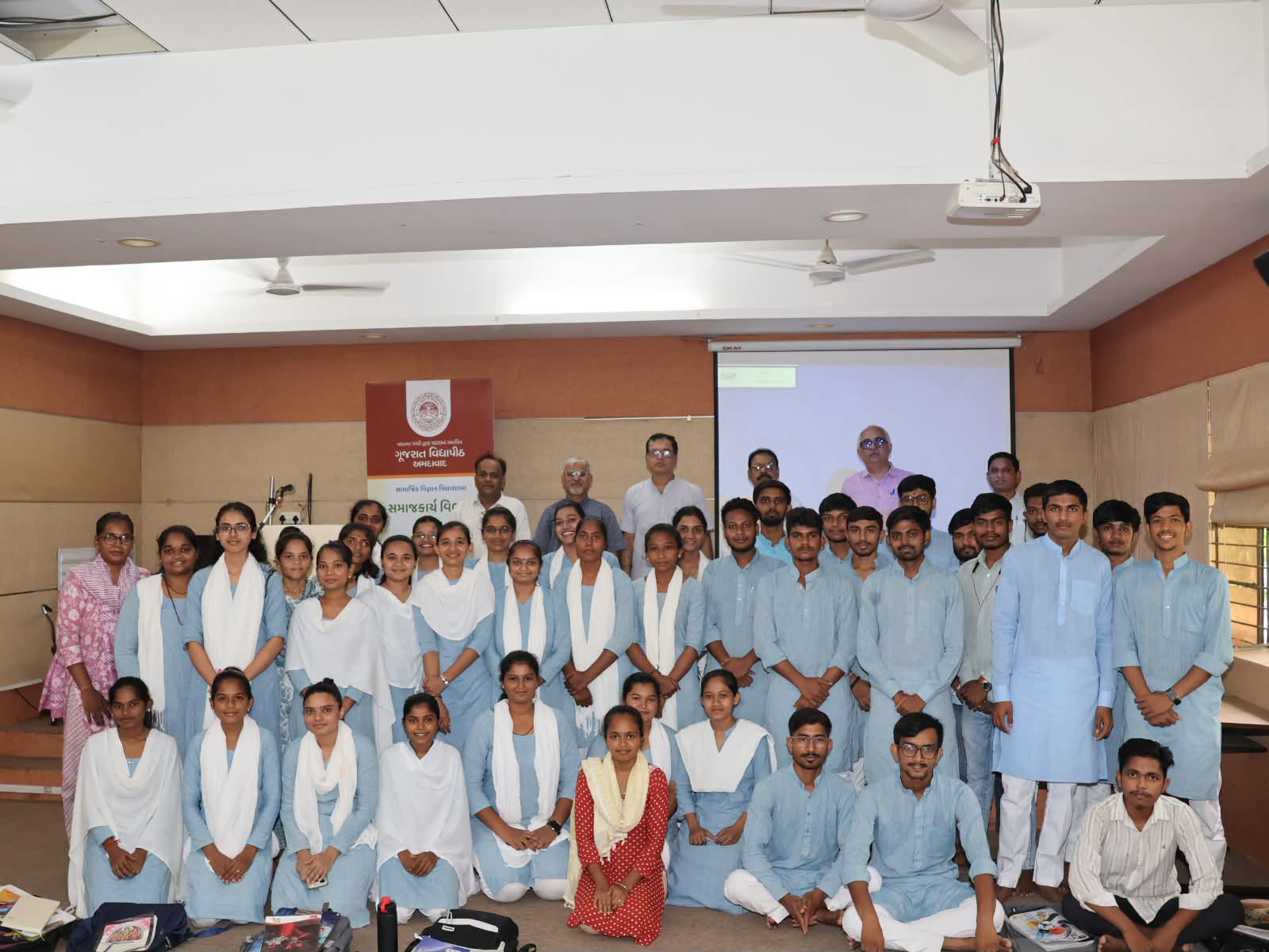 Social Work students begin an 8-day skill development workshop at Gujarat Vidyapith. [03/08/26]